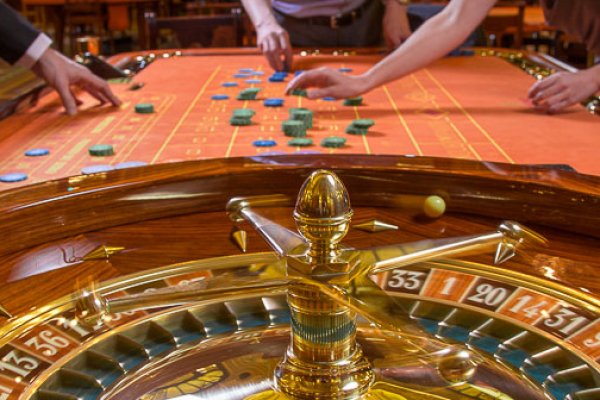 Exploring blackjack sites that offer live dealer gaming features